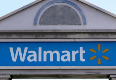 Walmart CEO says that the retail giant and its AI shopping assistant aren't using personal information to set prices amid rollout of digital labels | Fortune Walmart CEO says that the retail giant and its AI shopping assistant aren't using personal information to set prices amid rollout of digital labels | Fortune