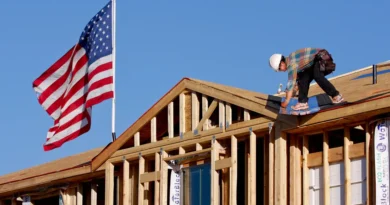 A major housing market indicator just flashed its most negative reading in 14 years
