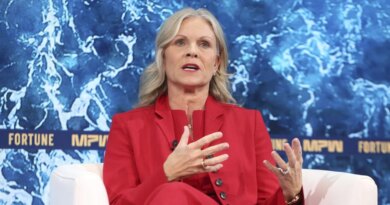 ADP CEO Maria Black says employees who trust their CEO and senior leaders are 41% more likely to be engaged at work | Fortune