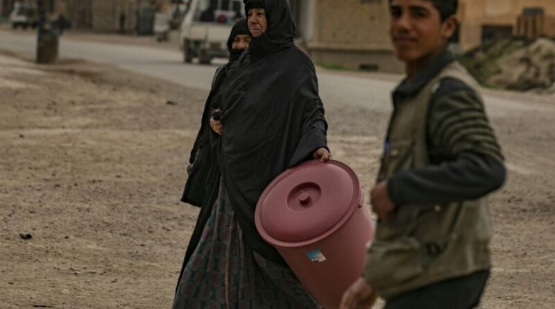 American woman convicted of getting military training from Islamic State