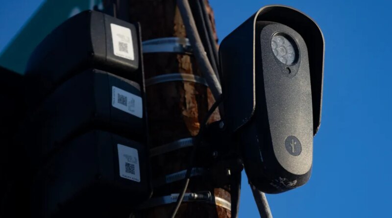 An Ohio police lieutenant allegedly used Flock cameras 29 times to track someone he knew. Now he’s facing a felony | Fortune
