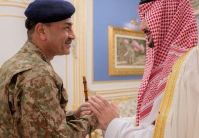 Analysis-As Munir's military takes on Gulf role, Pakistan's parliament is not involved