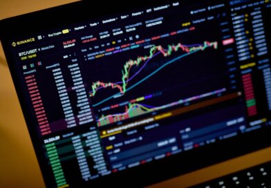Binance pauses withdrawals as hackers suspected of stealing billions in crypto | TechCrunch