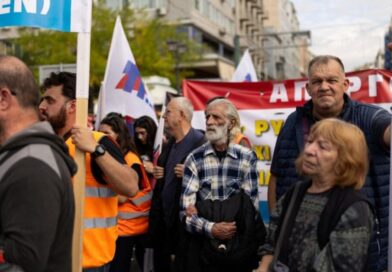 Dockworkers strike in Europe and beyond against arms shipments, war deaths
