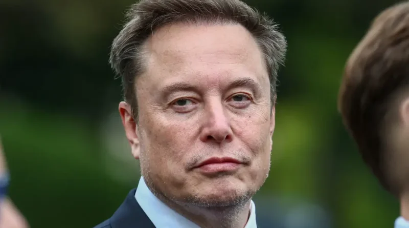Elon Musk is a trillionaire again