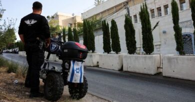 Explainer-What's happening with Britain's Jerusalem consulate?