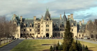 From former prisons to historic hotels, these are the most haunted homes or buildings in every US state