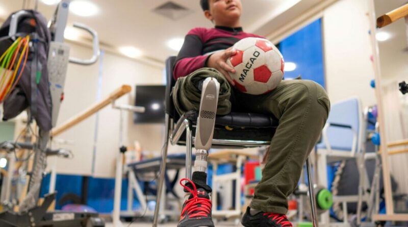 Gaza teen amputees recount hopes, lost dreams in Jordan centre