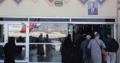 Houthis launch missiles at Yemen's Aden airport as fighting intensifies