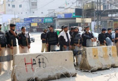 Imran Khan's party's provincial government suspended by Pakistan president