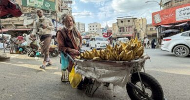 In Yemen's besieged Taiz, locals despair at lack of food, water and gas