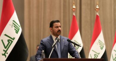 Iraq parliament approves remaining cabinet posts, PM deputies