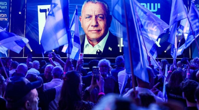 Israel's Eisenkot vows unity as Netanyahu paints him as soft on Iran