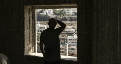 Israeli forces displace Hebron families after deadly attack