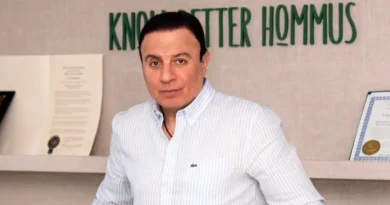 I'm the CEO of Cedar's Foods. I love karaoke, hosting friends and family, and lunch at 99 Restaurants.