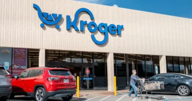 Kroger to cut 3,000 corporate employees over the next 3 years. Read the memo.