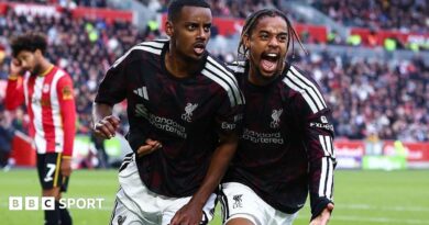 Bradley Barcola and Alexander Isak