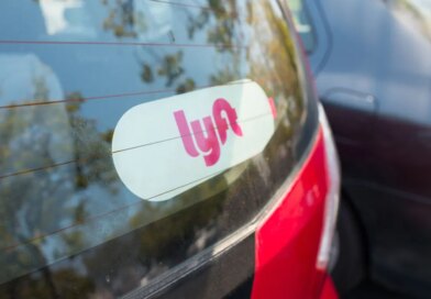 Sticker for Lyft on the back of a Lyft ride sharing vehicle in the Silicon Valley town of Santa Clara, California, August 17, 2017. (Photo via Smith Collection/Gado/Getty Images).