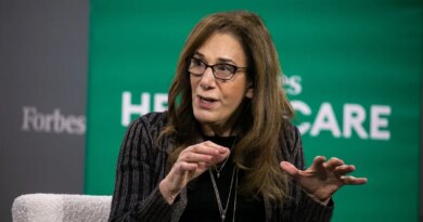 Medical records giant Epic pauses product development to fix security bugs that risk patients' data | TechCrunch