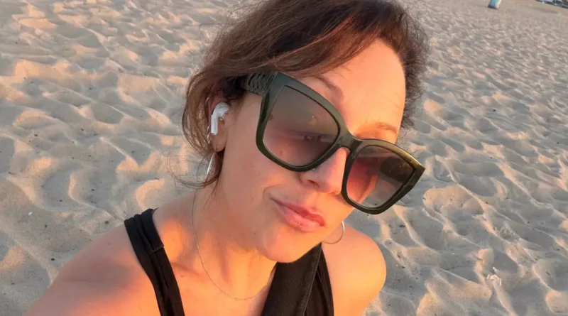 My marriage ended at 50. I thought dating would be hard, but making new friends has been harder.