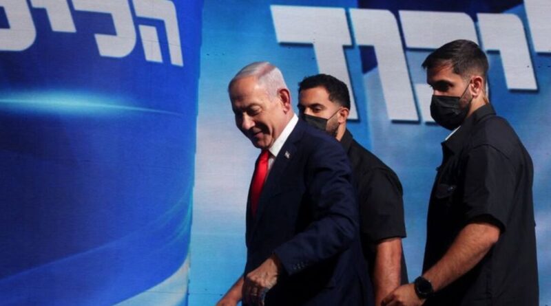Netanyahu, Eisenkot stake rival claims to lead Israel after deadlocked vote