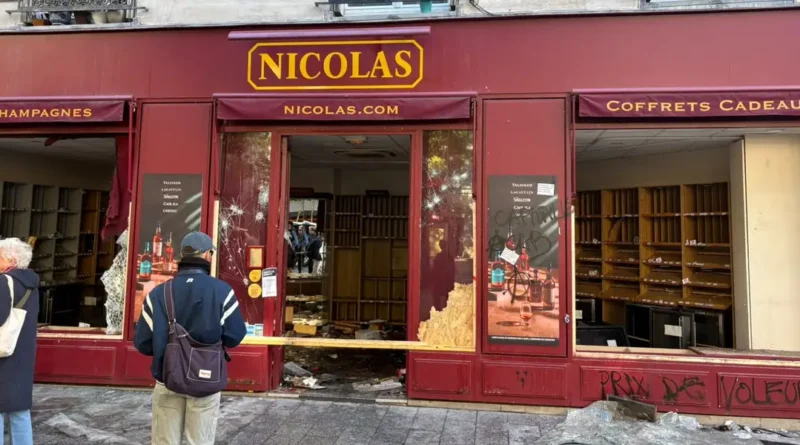 Paris business owners take stock as riots sweep the city: 'They'd taken everything'