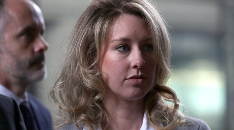 Theranos Executives Elizabeth Holmes And Sunny Balwani Return To Court