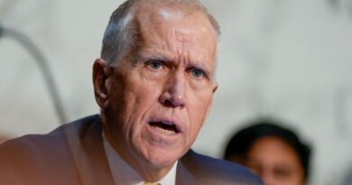 Prominent Republican senator says Trump's Russian diesel deal may be illegal