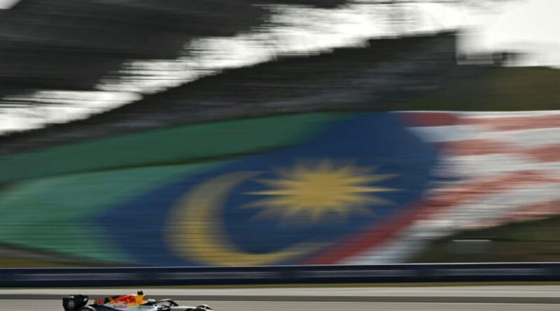 Qatar and Abu Dhabi F1 Grand Prix to go ahead - F1 boss