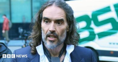 Russell Brand arriving at Southwark Crown Court, London, where he faces three charges of rape, indecent assault, and three counts of sexual assault, relating to six women. Picture date: Wednesday October 28, 2026