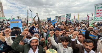 Saudis plan assault on Houthis to break Red Sea chokehold