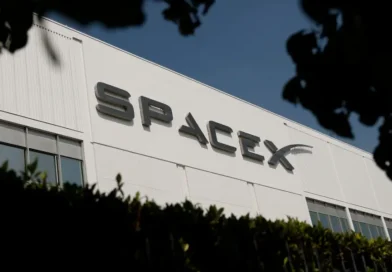 SpaceX is spending more than ever on AI. Its AI business is also bringing in more than Starlink for the first time. SpaceX is spending more than ever on AI. Its AI business is also bringing in more than Starlink for the first time.