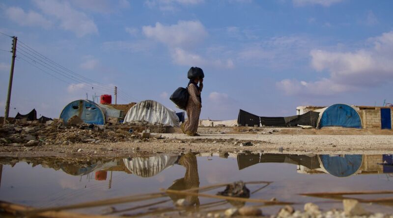 Syria flash floods kill at least 5, force hundreds of families from camps