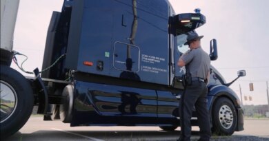 Aurora self-driving truck and beacons