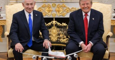 Trump backs ally Netanyahu ahead of Israel's tight election