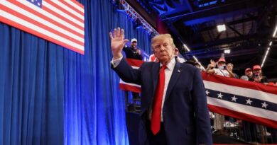 Trump says he approves of Brazil's Flavio Bolsonaro coming to US