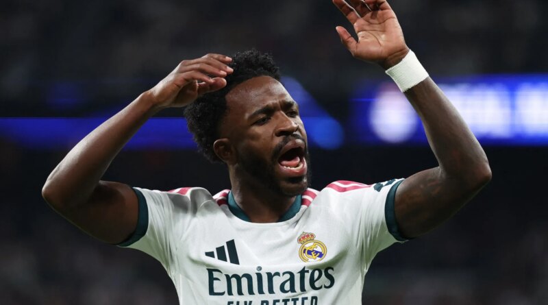 Vinicius apologises for hair-pull red card but could miss El Clasico