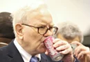 Warren Buffett said he hasn't drunk water in 5 decades: Bill Ackman