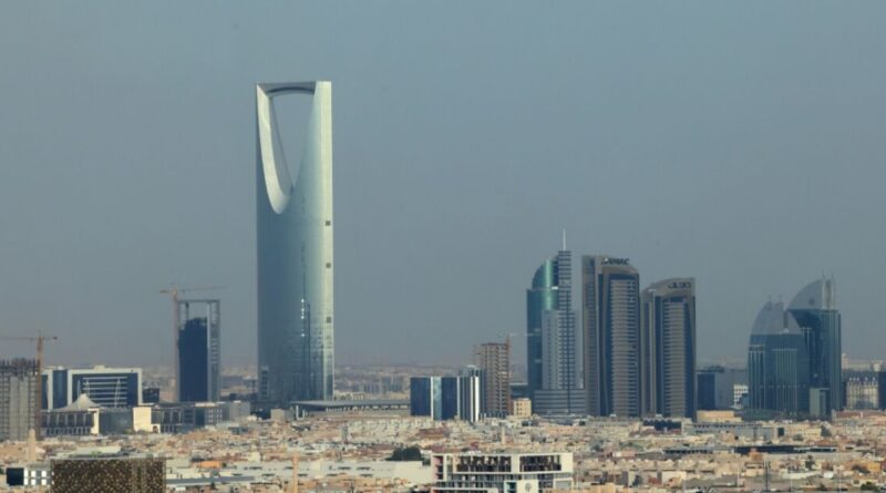 Washington orders US embassy staff, families to leave Saudi Arabia