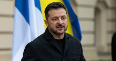 Zelenskyy says Starlink is working again in Ukraine and thanks Americans who 'took this seriously'